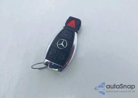 2018 Mercedes-Benz C 300 4Matic из США, поврежденный, VIN WDDWK4KB8JF626961